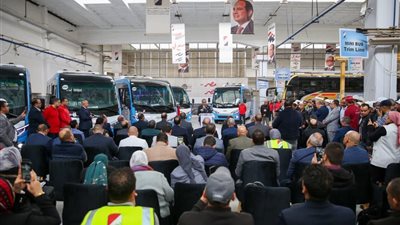 بمكون محلي 70%، إنتاج الدفعة الأولى من الميني باص المصري 