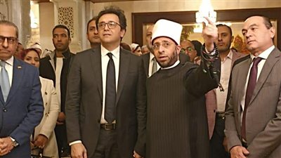 أحمد هنو وأسامة الأزهري يفتتحان متحف المقرئين بمركز مصر الثقافي والاسلامي (صور)