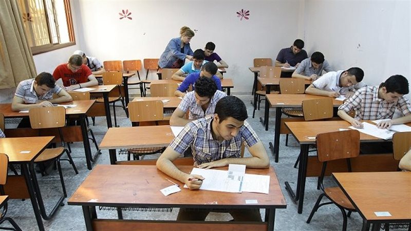 امتحانات الطلاب،