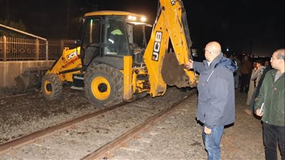 عودة حركة القطارات بالكامل على خط القاهرة – الإسكندرية بعد حادث حاويات طوخ