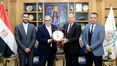 رئيس جامعة المنصورة يستقبل لجان تحكيم جوائز التميز المؤسسي بالدورة الثالثة 2025 (صور)