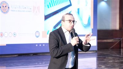 انطلاق المهرجان الشبابي الرياضي للتوعية بالأنشطة المالية غير المصرفية 