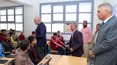 وزير التعليم ومحافظ أسوان يتفقدان 6 مدارس بإدارة إدفو لمتابعة انتظام العملية التعليمية (صور)