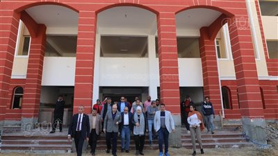 بـ 90 مليون جنيه، محافظ بني سويف يتفقد مشروع أول مدرسة دولية حكومية