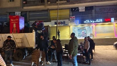 حملات مكثفة بحي الهرم لرفع إشغالات الطريق العام وغلق المحال المخالفة