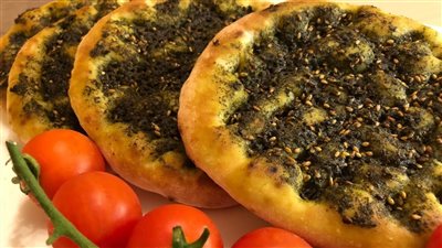 طريقة عمل مناقيش الزعتر بمذاق مميز ولا يقاوم