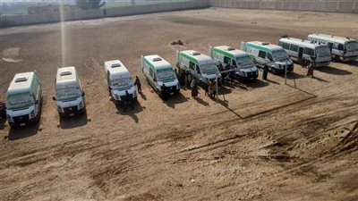 الكشف على 1208 مواطنين خلال قافلة طبية بأبو صوير في الإسماعيلية