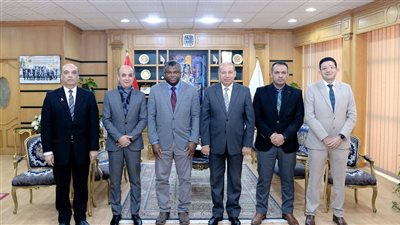 رئيس جامعة المنصورة يستقبل وزير صحة جامبيا خلال مشاركته في مؤتمر الأمراض النفسية