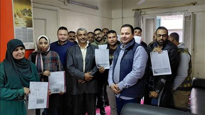 تسليم 14 عقد عمل لذوي الهمم ببني سويف 