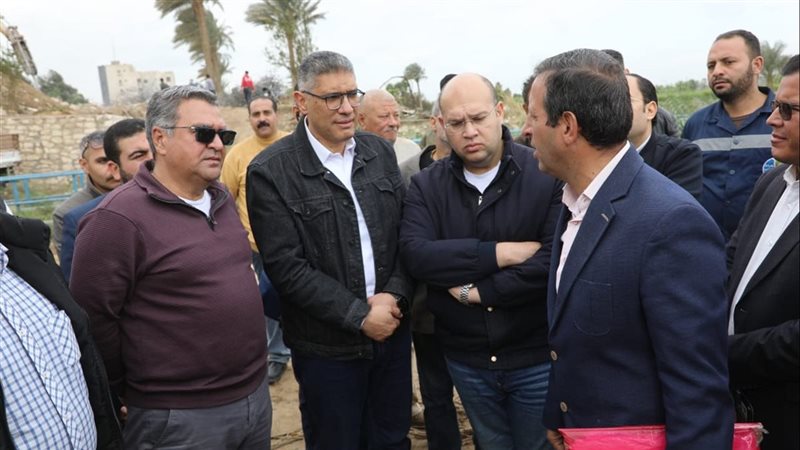 محافظ الجيزة خلال