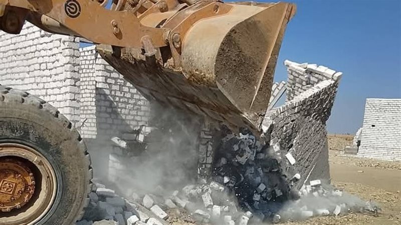 جانب من إزالة التعديات،
