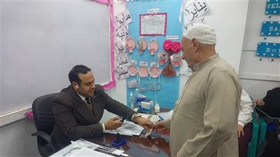 مشاركة كبيرة من الناخبين قبل إغلاق باب الاقتراع في لجان النواب بالمطرية 