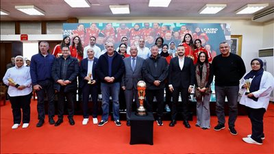 مجلس إدارة الأهلي يكرم فريق السلة سيدات بعد الفوز ببطولة إفريقيا 