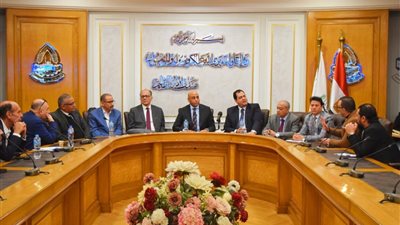 بحضور مسئولي الجمارك، ندوة بغرفة القاهرة حول تطبيق الإفراج المسبق للشحنات الجوية