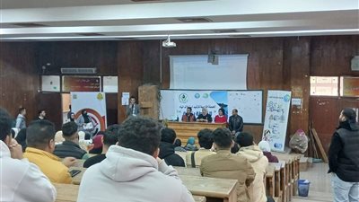 ندوات توعوية لـ3 آلاف طالب بجامعة الزقازيق حول ترشيد الاستهلاك 