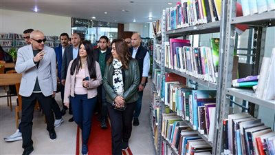 وزيرتا التخطيط والتنمية المحلية ومحافظ الأقصر يتفقدون مكتبة مصر العامة