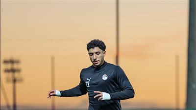  حسام حسن يدرس إشراك عمر مرموش كرأس حربة أمام زيمبابوي