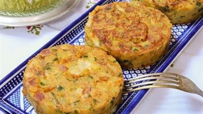 طريقة عمل فطائر البطاطس والجزر في الفرن، سناك دافئ ومشبع للأسرة