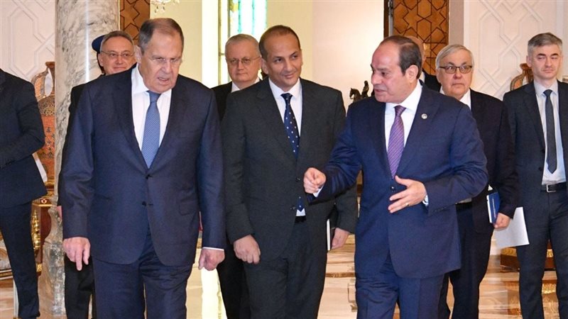 الرئيس السيسي ووزير