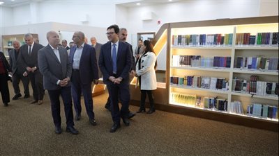 وزير الثقافة ومحافظ القاهرة يتفقدان مكتبة «نون السحار 2» تمهيدًا لافتتاحها