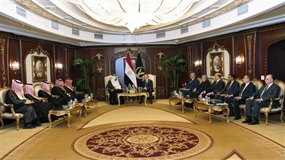  أخبار الحوادث اليوم: وزير الداخلية يبحث تعزيز التعاون مع السعودية وجنوب السودان.. تطور قضائي جديد بمحاكمة سارة خليفة و27 آخرين.. مقتل 5 عناصر في مواجهات مع الشرطة بأسوان