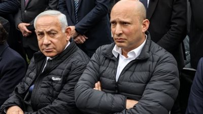 فضيحة داخل مكتب نتنياهو، مستشاروه تلقوا رشوة لكشف معلومات عن جيش الاحتلال وتشويه صورة مصر