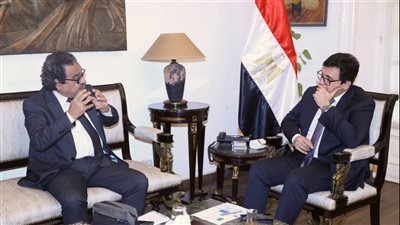 وزير الثقافة يبحث مع رئيس اتحاد الناشرين استعدادات الدورة الـ57 لمعرض الكتاب