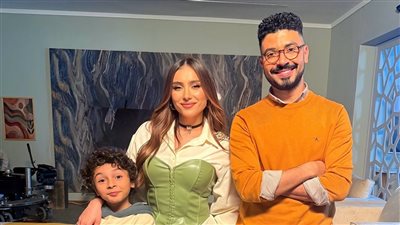 محمد أنور وهلا السعيد يصوران المشاهد الداخلية لمسلسل 