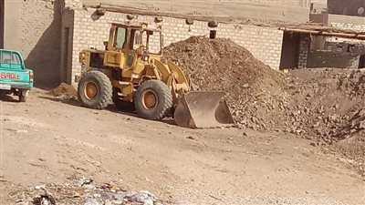 رفع 30 طنًا من مخلفات القمامة بمعابدة أبنوب في أسيوط