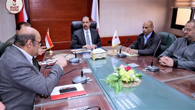 محافظ سوهاج يبحث آليات تنفيذ المرحلة الثالثة من توسعة الكورنيش الغربي