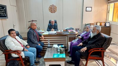 محافظ مطروح يتابع انطلاق دورة الاستزراع السمكي 