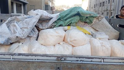 ضبط 2 طن جبنة فاسدة في حملة تموينية بالفيوم