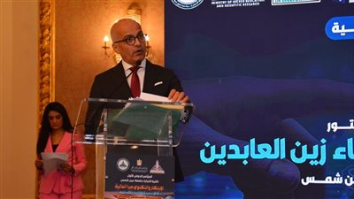 رئيس جامعة عين شمس: نحرص على أن نكون منصة لربط البحث العلمي بالتطبيق 