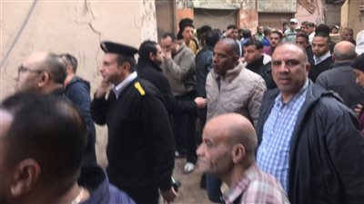 النيابة تنتقل لموقع انهيار عقار مكون من 5 طوابق بإمبابة 