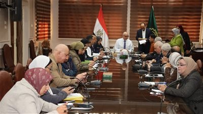 في اللقاء الجماهيري، محافظ القليوبية يحيل شكاوى مخالفات البناء والتعديات إلى النيابة العامة 