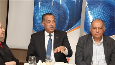  أحمد صبحي منصور: التصدير لا يحتمل التوقف ونعمل بعقلية 24 ساعة أو نخسر أسواقنا