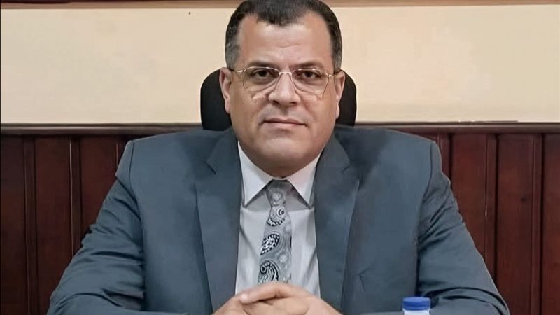 ياسر عمارة وكيل الوزارة