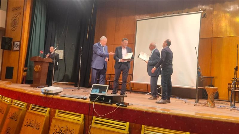 تكريم أبطال المقاومة
