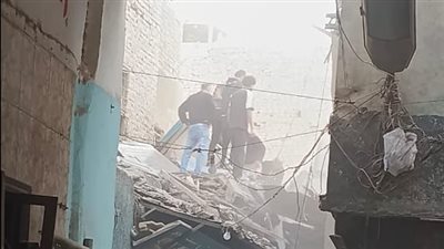 التصريح بدفن جثتي ضحيتين لعقار إمبابة المنهار