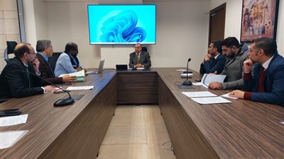 نائب رئيس تنمية التجارة الداخلية يبحث تعظيم الاستفادة من أصول الجهاز