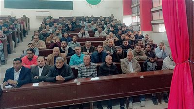 استعدادا للامتحانات، وكيل التعليم يلتقي رؤساء كنترولات المرحلتين الإعدادية والثانوية بالفيوم