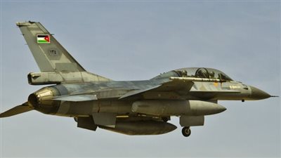 العربية: الطيران الحربي الأردني ينفذ غارات على مهربي سلاح ومخدرات جنوبي سوريا