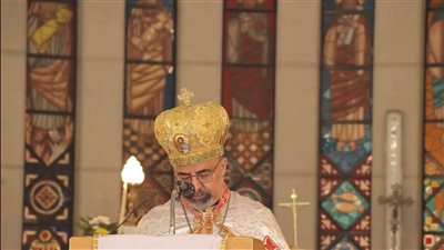 بطريرك الكاثوليك في عظة عيد الميلاد: العائلة مكان اللقاء بالله وبداية السلام الحقيقي