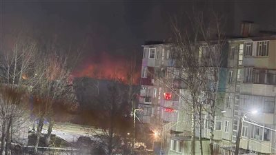 حريق هائل بمنطقة صناعية في تولا الروسية بعد هجوم أوكراني بمسيرات (فيديو)