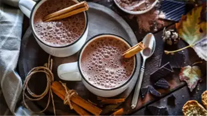 الشوكولاتة الساخنة،