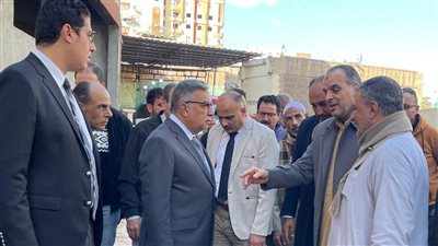 محافظ الدقهلية يتفقد أعمال إنشاء مخبز بسوق الجملة وتطوير حديقة الأسرة 