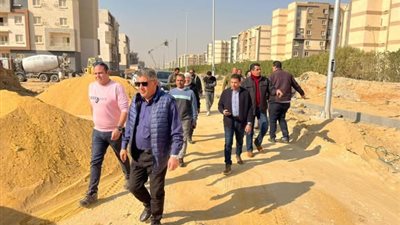 رئيس جهاز حدائق أكتوبر يتابع تنفيذ مشروعات شقق سكن لكل المصريين 