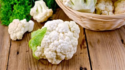 القرنبيط أبرزها، خضراوات شتوية تحمي جهازك الهضمي من المشاكل الصحية