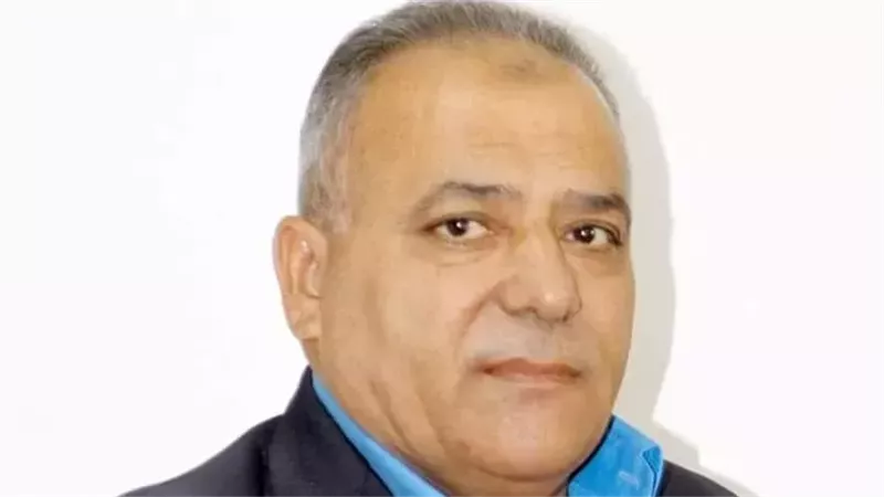 الكاتب الصحفي والمحلل