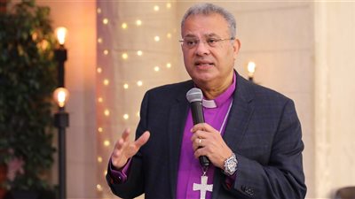 رئيس الإنجيلية: الكنيسة الحية هي التي تسمع الناس وتحتوي احتياجاتهم